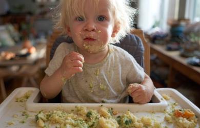 Ek gıda BLW serüveni kabusunuz olmasın inatçı meyve ve sebze  lekeleriyle savaşma rehberi
